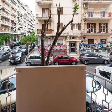 Ikos Central Spacious Apartment Tesalonika Bagian luar foto