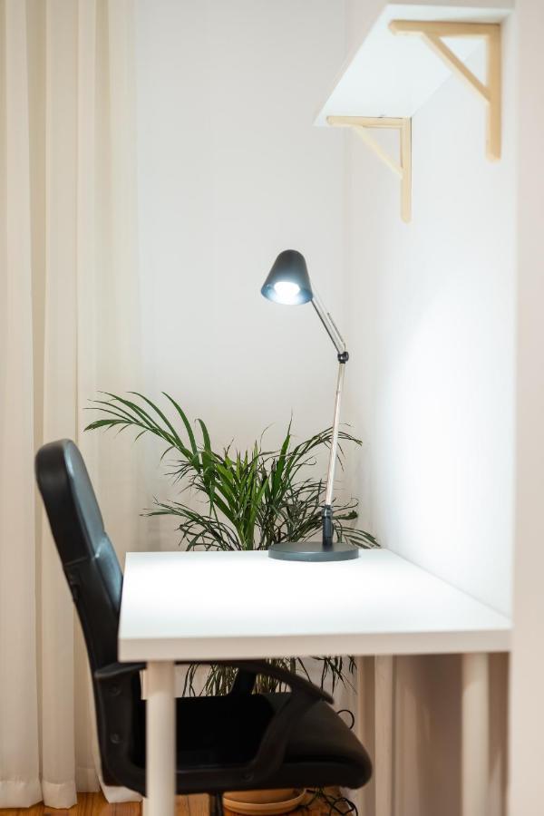 Ikos Central Spacious Apartment Tesalonika Bagian luar foto