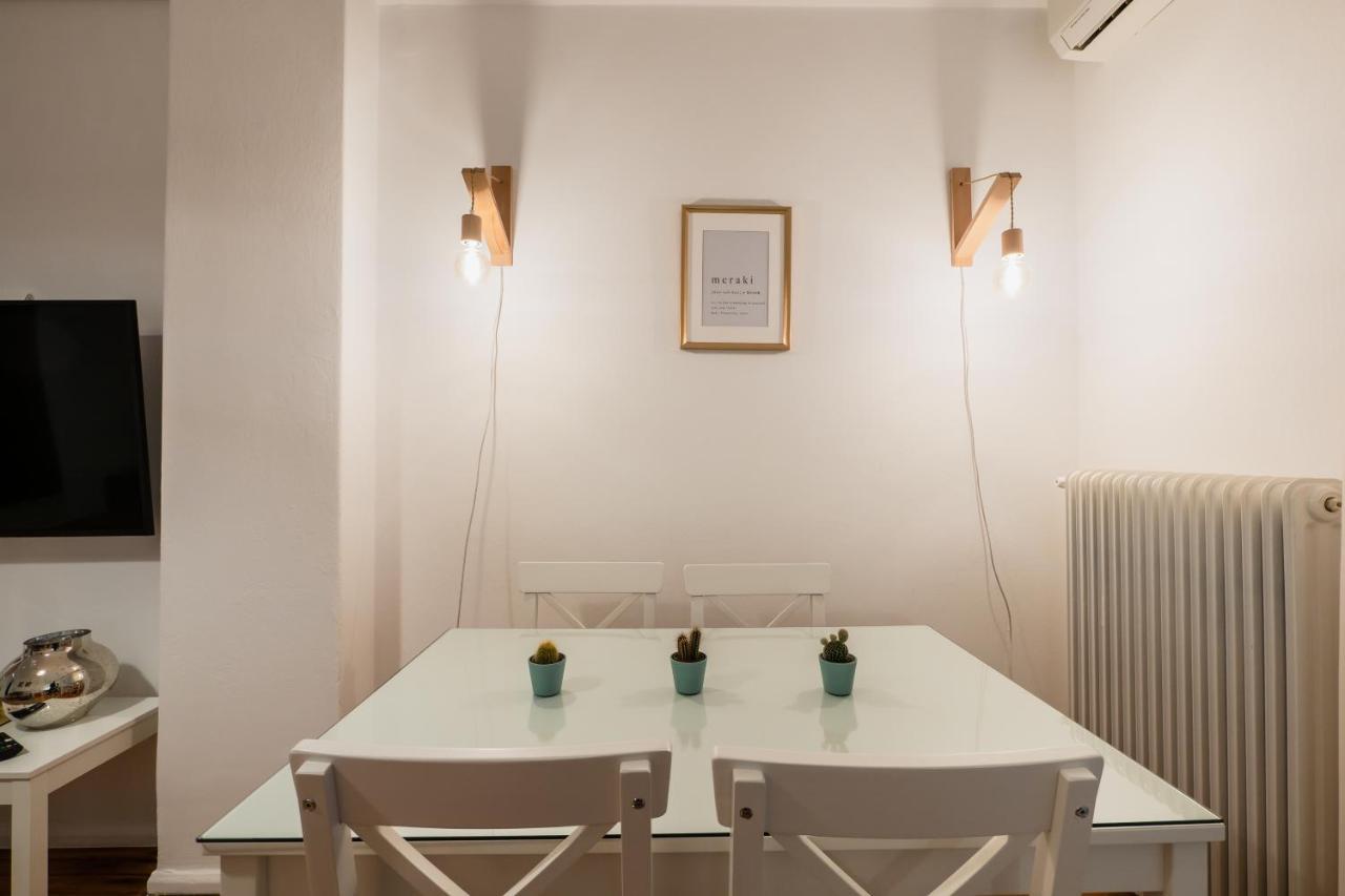 Ikos Central Spacious Apartment Tesalonika Bagian luar foto