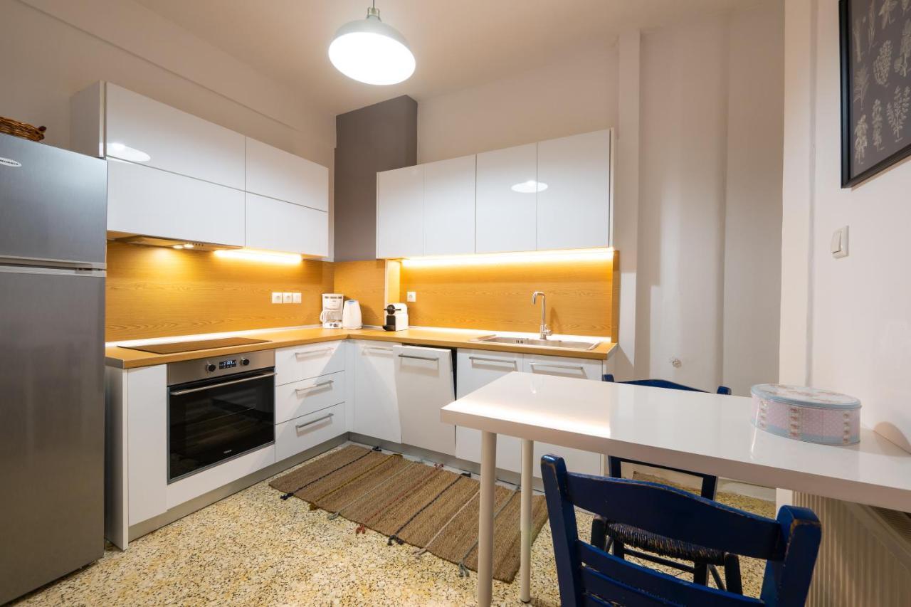 Ikos Central Spacious Apartment Tesalonika Bagian luar foto